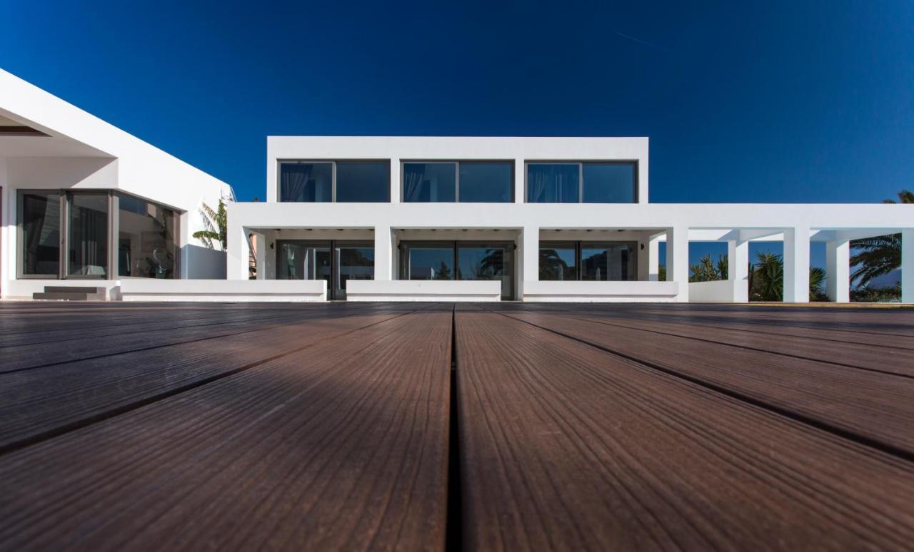 Leblanc Luxurious Beachfront Villa, Gcollectiongr Эрмиони Экстерьер фото