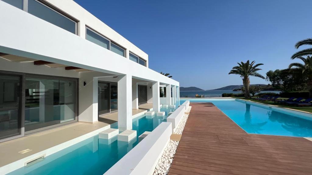 Leblanc Luxurious Beachfront Villa, Gcollectiongr Эрмиони Экстерьер фото