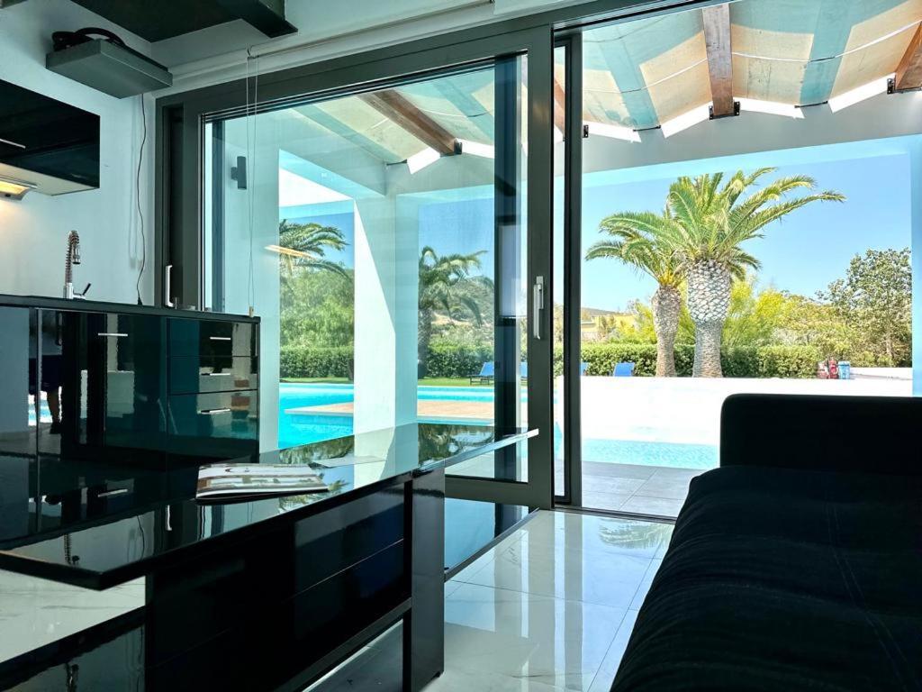 Leblanc Luxurious Beachfront Villa, Gcollectiongr Эрмиони Экстерьер фото