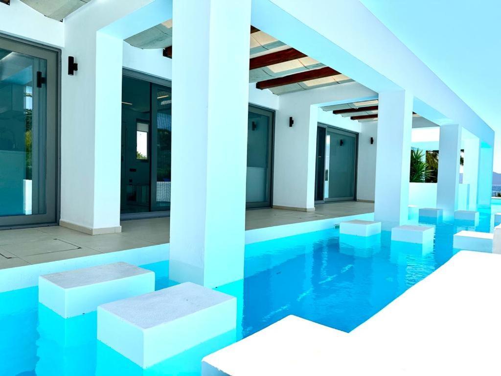 Leblanc Luxurious Beachfront Villa, Gcollectiongr Эрмиони Экстерьер фото