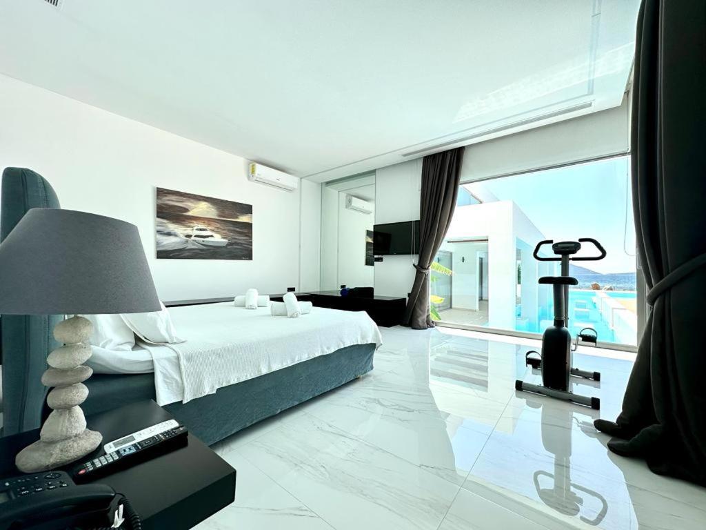 Leblanc Luxurious Beachfront Villa, Gcollectiongr Эрмиони Экстерьер фото